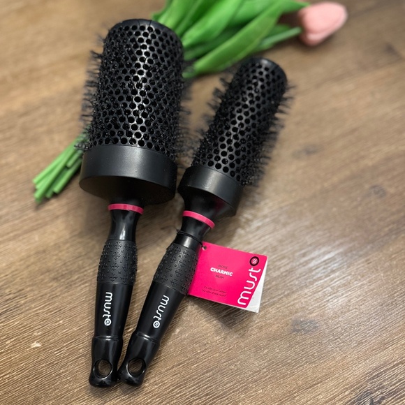 🆕 Duo Must52 Round brush charcoal and ceramic 44 mm/63 mm Charmic - Picture 1 of 5